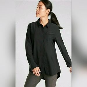 Athleta Urbanite Button-Down Shirt Black Size Medium